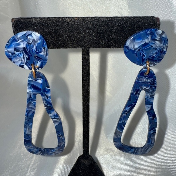 Abstract Blue Geometric Dangle Earrings Marbled Swirl Navy Abstract Dangle 3” - Picture 4 of 11